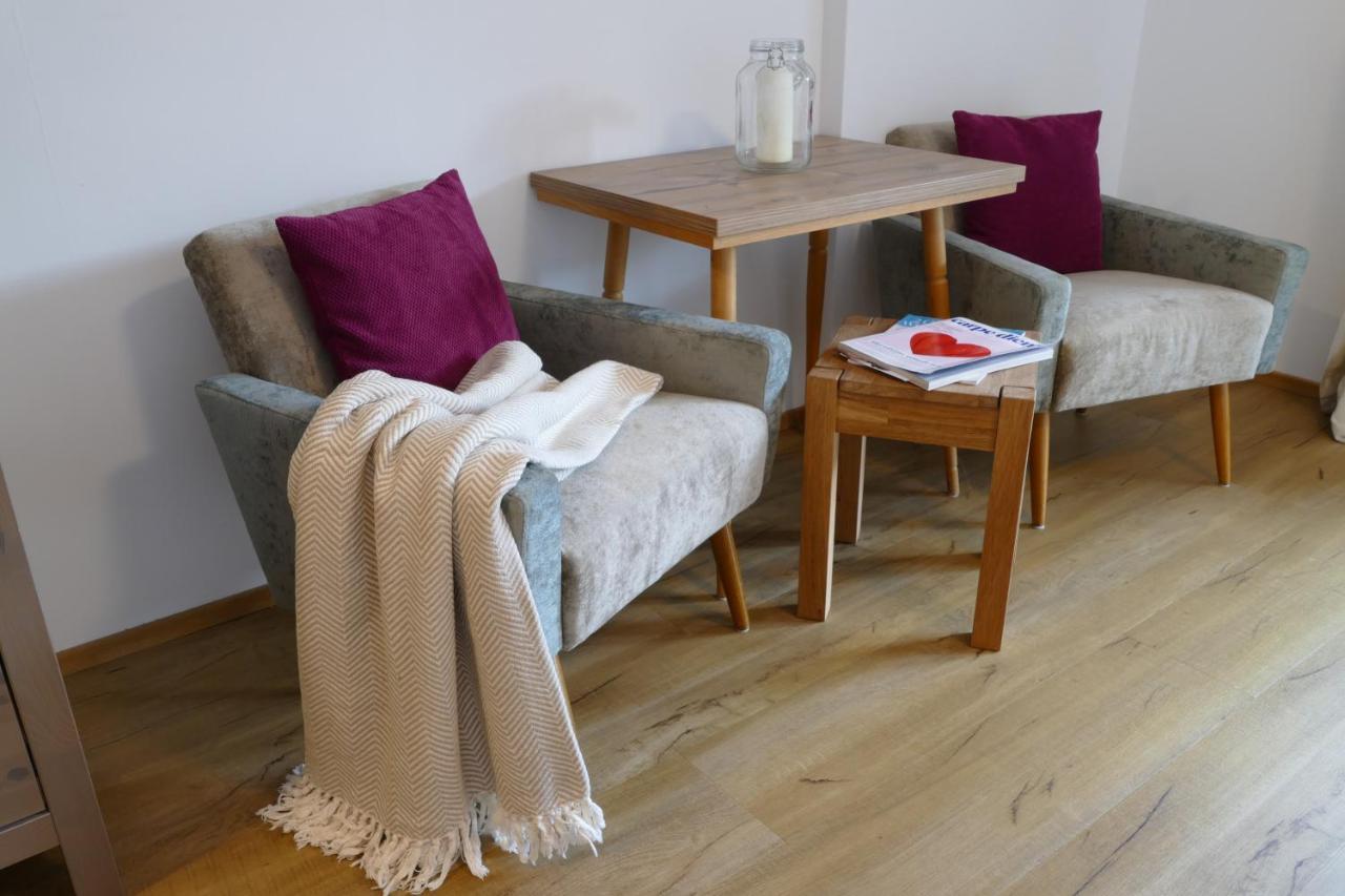 Pension Geissler-Reicher Oberwoelz Stadt Екстериор снимка