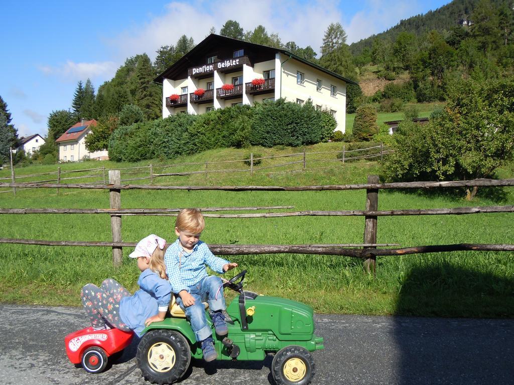 Pension Geissler-Reicher Oberwoelz Stadt Екстериор снимка